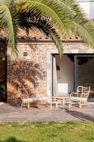 Curolla Petit Hotel