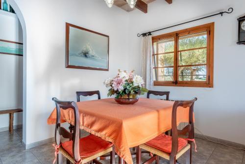 Finca Es Tur� Des Bessons