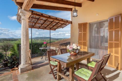 Finca Es Tur� Des Bessons