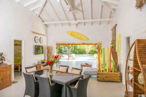 Villa "kot� Coul�e" Avec Superbe Piscine