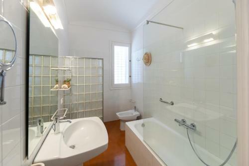 Villa Can Bagu�s