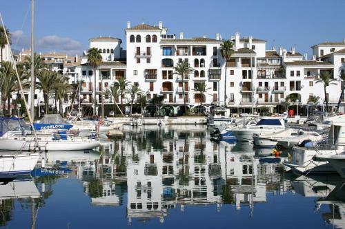 Apartamento Urbanizaci�n C�rmenes Los El Hacho