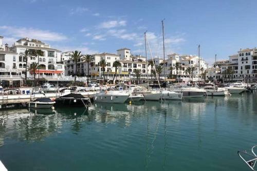 Apartment Duquesa Fairways/manilva, Spain