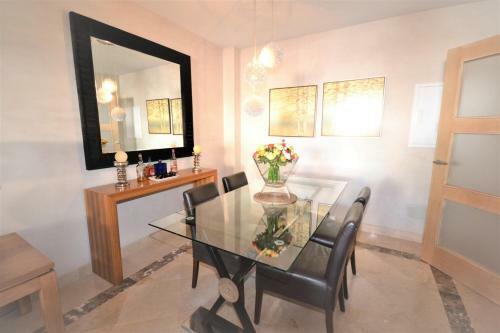 Apartamento Marina Castillo 1011