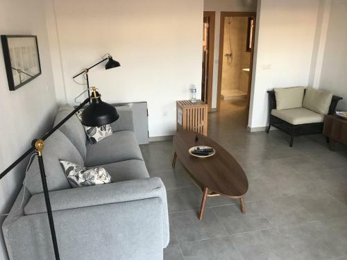 Villa In Mazarr�n With Swimmingpool