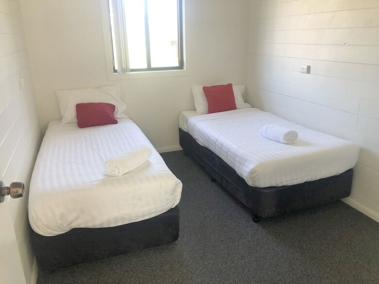 Hotel Eastcoast Central Watersedge Resort