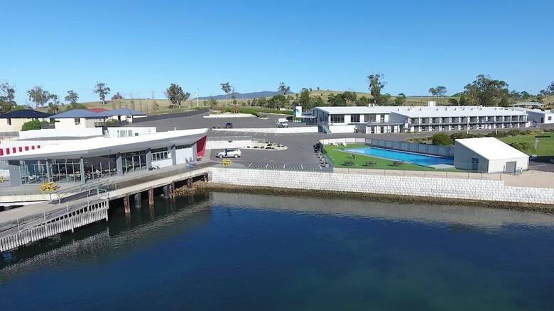 Hotel Eastcoast Central Watersedge Resort