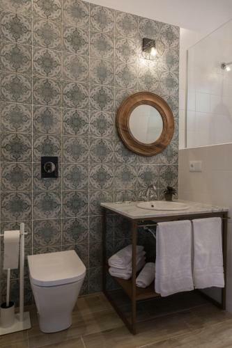 Tria Nomina Apartamentos Tur�sticos