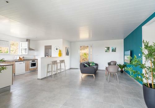 Sealake Villas
