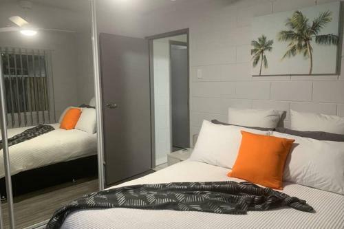 Andergrove Home With A Garden View-wi-fi & Netflix