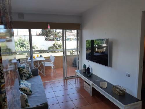 Apartamento 5 Min Walk From Yumbo! 128