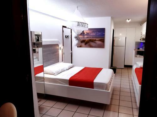 Apartamento Studio Climatis� - Piscine-plage - 2 � 3 Personnes