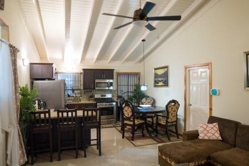Sweet Holiday Haven