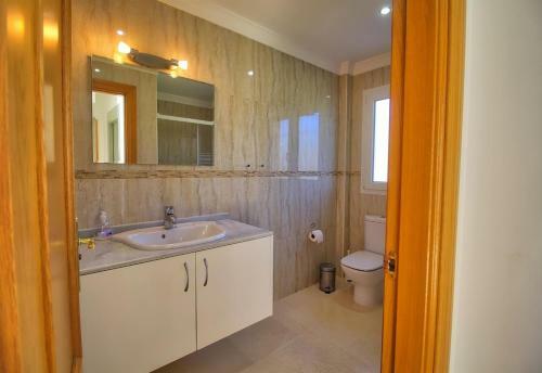 Luxurius Villa With Private Pool