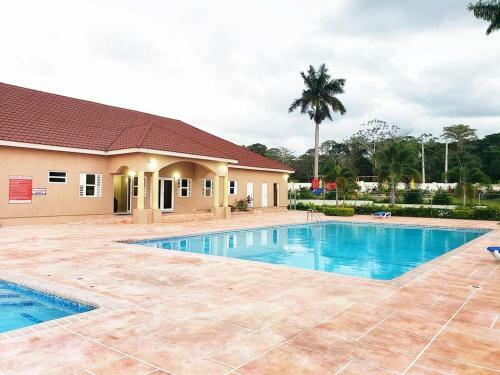 Tropix Villa