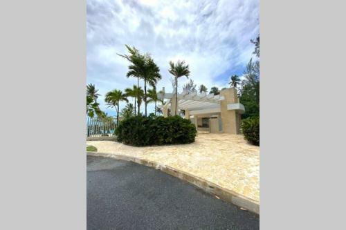 #flamingos Gateway Apartment 126