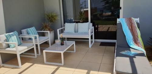 2 Austinmer Apartment