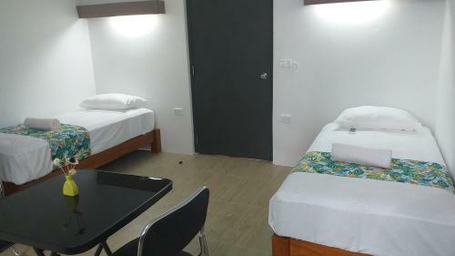 Hotel Island Accommodation 68 Extension Street