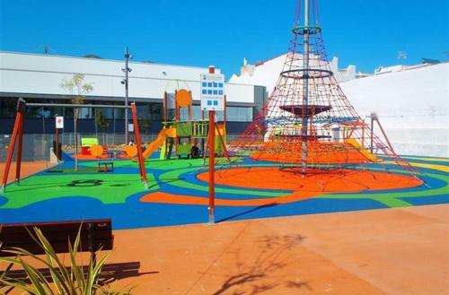 Apartamento Con 3 Piscinas Vistas Al Mar