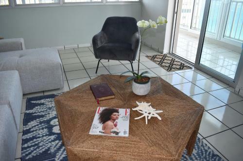 Apartamento Water Front Vip Condo With Central Air And Parking