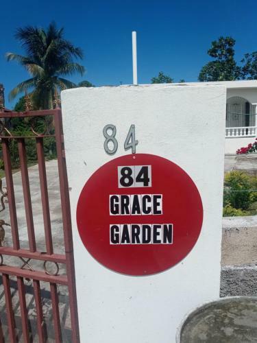 Bed & Breakfast Grace Garden Guesthouse