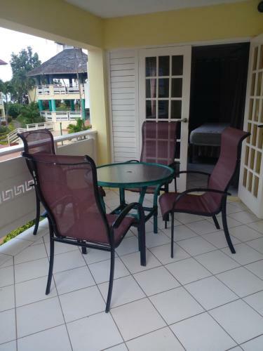 Apartamento Mystic Ridge Condos