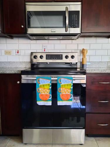 Apartamento Spacious 2 Bedroom In Portmore With Pool