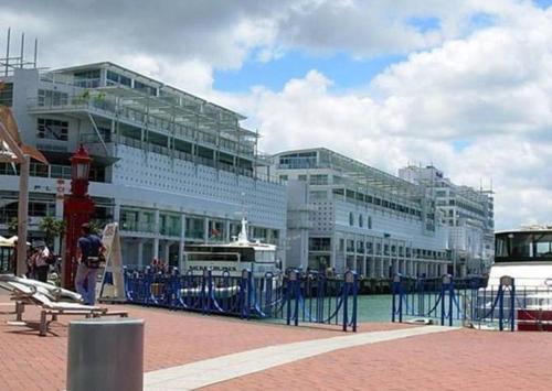Apartamento Qv Princes Wharf Waterfront Apt With Balcony - 1030