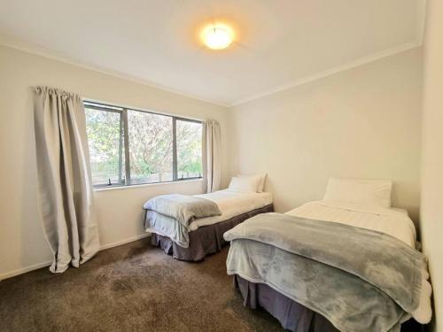 Beautiful 3br House, Westgate