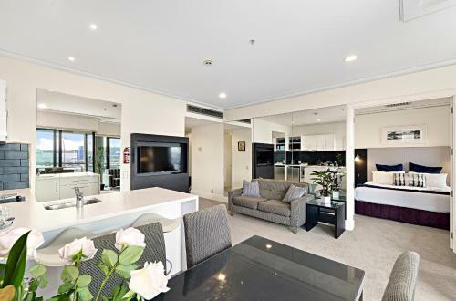 Apartamento Viaduct Nest Vacay - Sensational Sunsets!