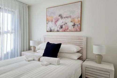Brand New House By Botany - Netflix & Parking