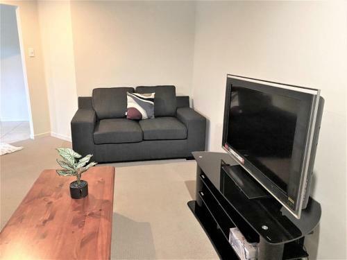 Award Winner House 4 Beds 2 Baths Airconditioned In Gladstone