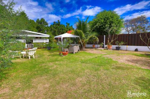 The Beach House In Punaauia