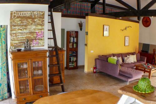 Bed & Breakfast Bouddha Villa