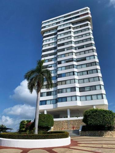 Apartamento La Fortaleza Best View In Town.