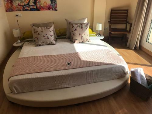 Rooms In Seafront Villa