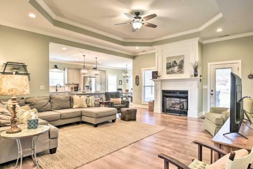 Newly Built Arab Abode Near Guntersville Lake