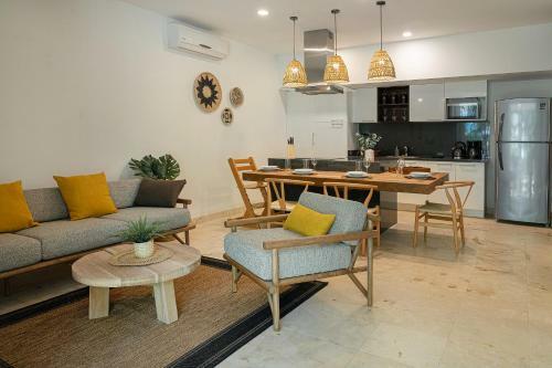 Tranquil Caribbean Apartment With Spacious Lovely Terrace