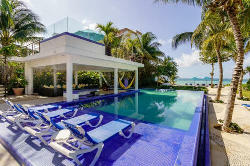 Bellamar! Incredible Beach Front Villa! Accept Events