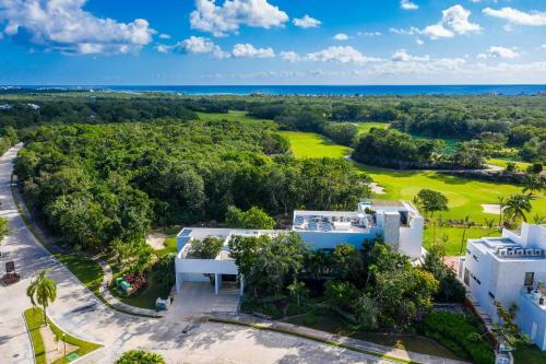 Villa Maya- Luxury Mansion