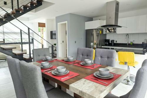 Villa Downtown 33