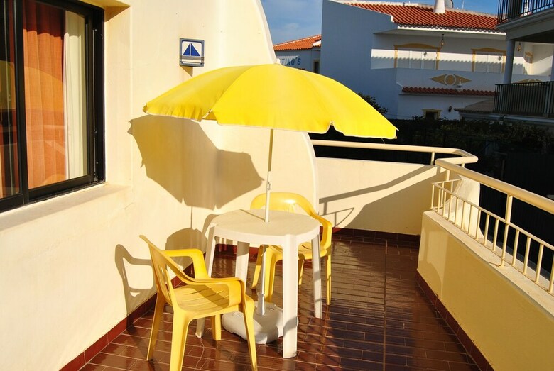 Hotel Olhos Do Mar