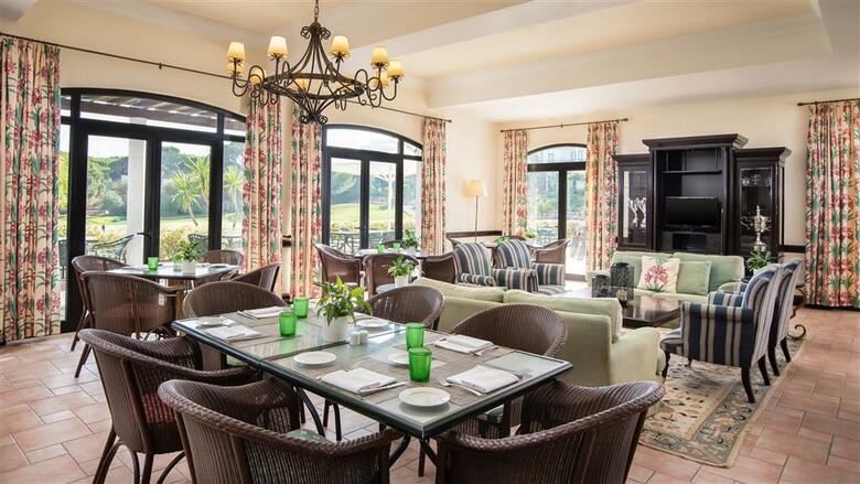 Pine Cliffs Hotel, A Luxury Collection Resort
