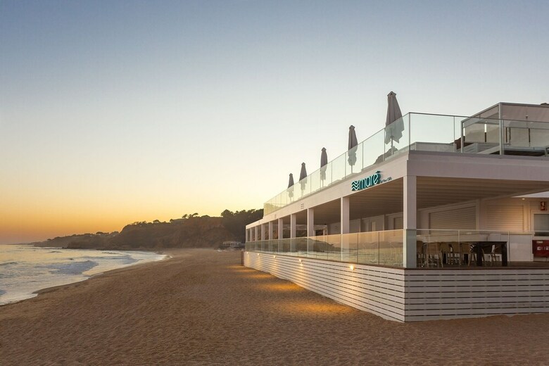 Pine Cliffs Hotel, A Luxury Collection Resort