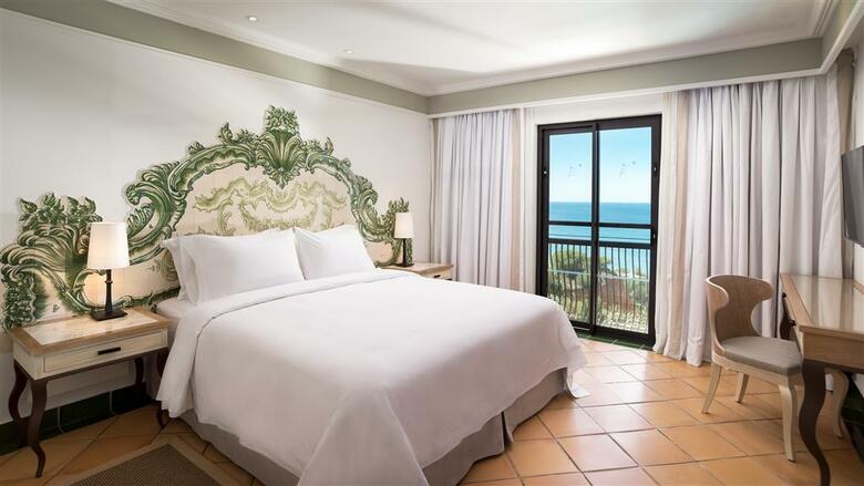 Pine Cliffs Hotel, A Luxury Collection Resort