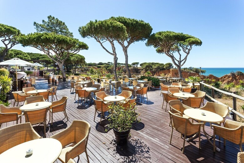 Pine Cliffs Hotel, A Luxury Collection Resort