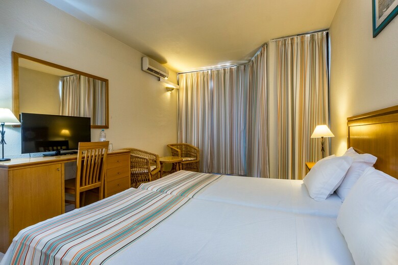 Hotel Auramar Beach Resort