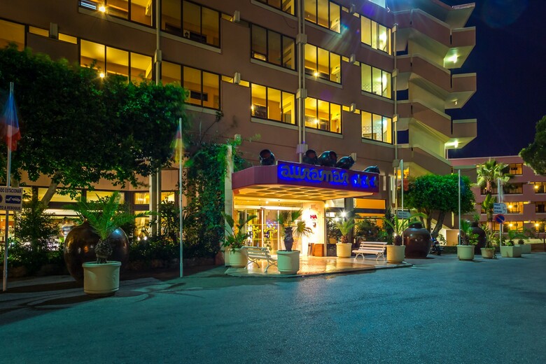 Hotel Auramar Beach Resort