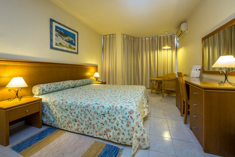 Hotel Auramar Beach Resort