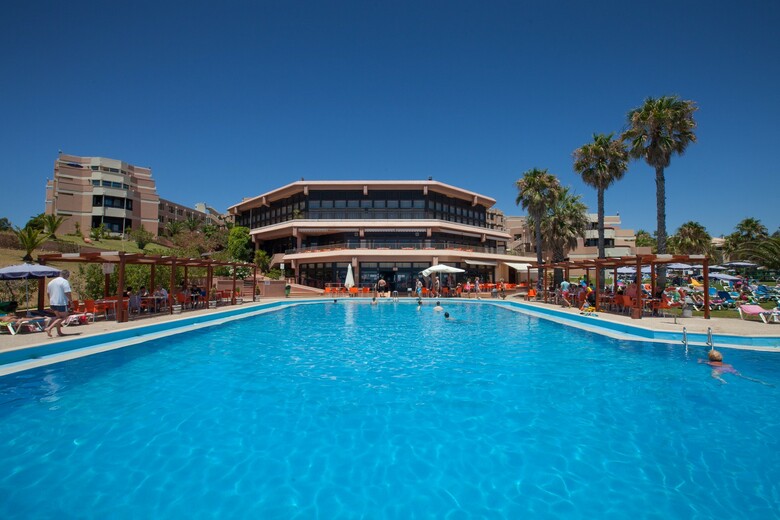 Hotel Auramar Beach Resort